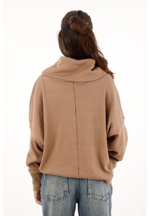 Topmark Buzo Cuello Tortuga Amplio Café Para Mujer