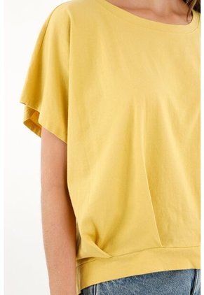 Camiseta Amarilla Cuello Redondo Para Mujer