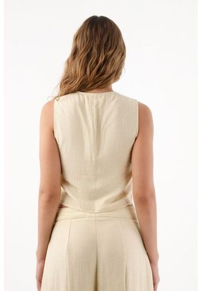 Topmark Chaleco Para Mujer En Lino Beige Entallado Con Doble Botonadura Cruzada