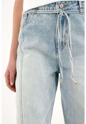 Topmark Jean Recto Tiro Alto Azul Claro Para Mujer