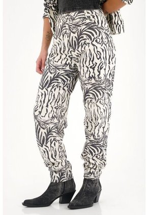 Topmark Jean Mom En Dril Estampado Para Mujer