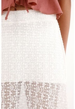 Falda Larga Con Detalles De Transparencia Crudo Para Mujer