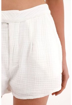 Topmark Short Tiro Alto De Tela Con Textura Crudo Para Mujer