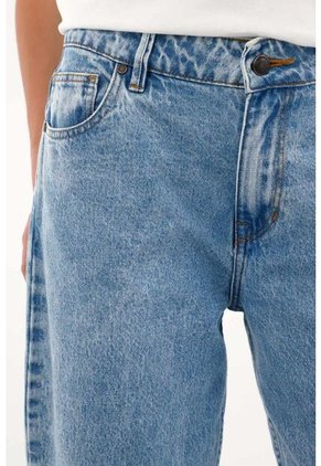 Topmark Jean Boyfriend Tiro Medio Azul Para Mujer