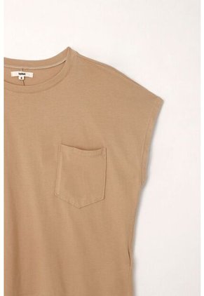 Topmark Camiseta Manga Corta Con Bolsillo Crudo Con Cuello Marcado Para Mujer