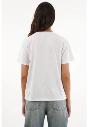 Topmark Camiseta Blanca Con Ruedo Asimétrico Para Mujer