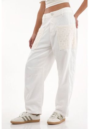 Topmark Pantalón Tipo Horseshoe Crudo Para Mujer