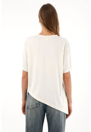 Topmark Camiseta Con Ruedo Asimétrico Crudo De Ajuste Cómodo Para Mujer