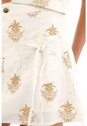 Topmark Falda Corta Con Listones Estampada Para Mujer