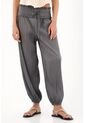 Topmark Pantalón Jogger Con Textura Plisada Gris Para Mujer de topmark