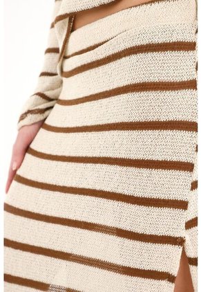 Topmark Falda Larga Tejida A Rayas Multicolor Para Mujer