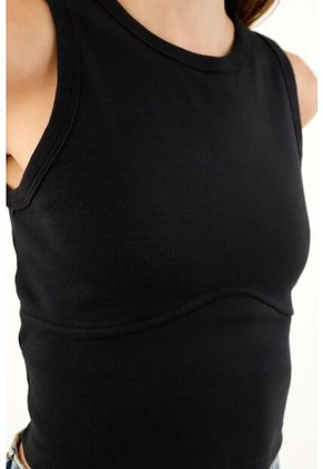 Camiseta Negra Tipo Crop Para Mujer