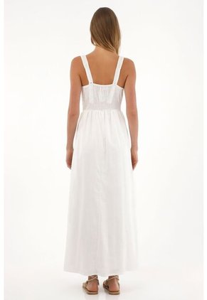 Topmark Vestido Largo Con Detalles Bordados En Falda Para Mujer