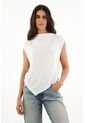 Camiseta Blanca Con Ruedo Asimétrico Para Mujer de topmark