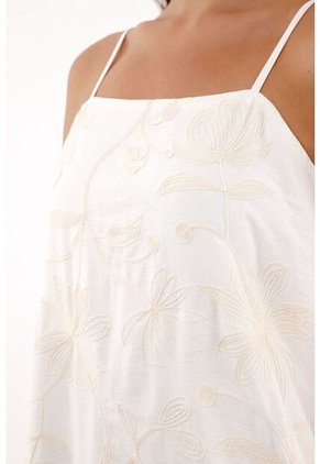 Vestido Corto En Tela Bordada Crudo Para Mujer