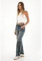 Topmark Jean Con Aberturas Y Charreteras En Costados Para Mujer de topmark