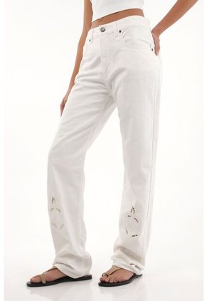Topmark Jean Recto Con Bordados Crudo Para Mujer