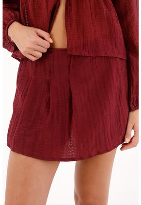 Topmark Falda Short Con Prenses Y Textura Roja Para Mujer