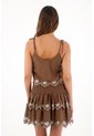 Topmark Camisa Crop Con Detalles Estampados Café Para Mujer de topmark