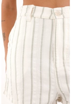 Topmark Short Con Estampado A Rayas Verdes Con Detalle Frontal Para Mujer