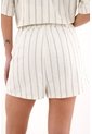 Topmark Short Con Estampado A Rayas Verdes Con Detalle Frontal Para Mujer de topmark