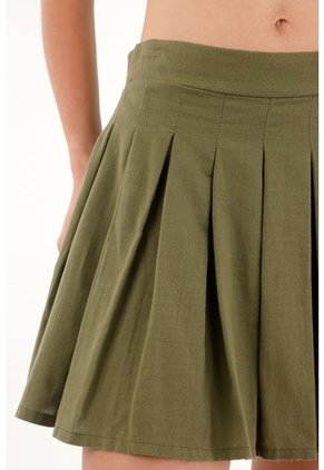 Topmark Falda Corta De Tablas Verde Para Mujer