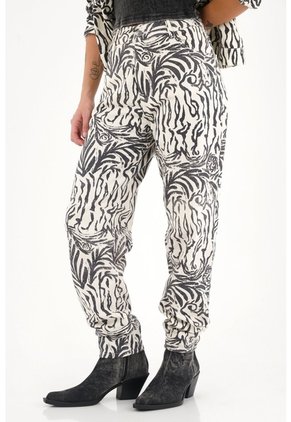Topmark Jean Mom En Dril Estampado Para Mujer