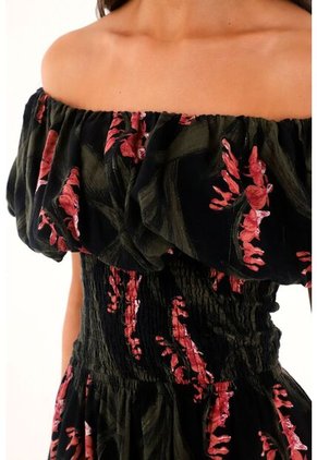 Topmark Vestido Corto Estampado Con Escote Bandeja Para Mujer