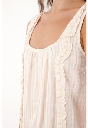 Topmark Enterizo Corto Tipo Mono Crudo Para Mujer
