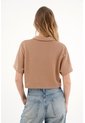 Topmark Camiseta Crop Amplia Café Con Acabado Natural Para Mujer de topmark