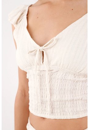 Topmark Blusa Cropped Entallada Con Lazo Y Nido De Abeja En Algodón Crudo Para Mujer