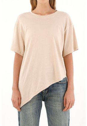 Topmark Camiseta Con Ruedo Asimétrico Café Para Mujer