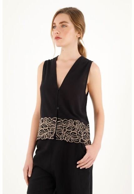 Topmark Chaleco Negro Con Bordado En Ruedo Para Mujer