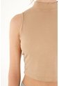 Crop Top Cuello Tortuga Crudo Para Mujer de topmark