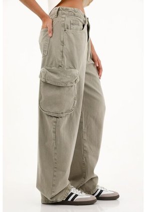 Pantalón Verde Tipo Cargo Para Mujer