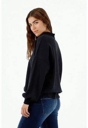 Buzo De Mujer, Silueta Amplia Cuello Tortuga En Rib, Color Negro