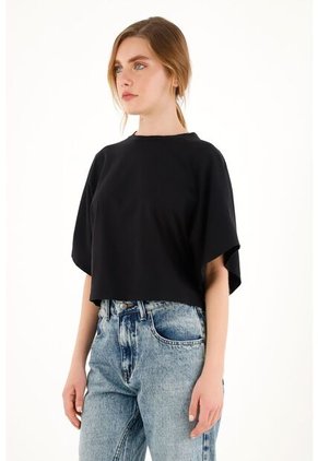 Topmark Camiseta Negra Oversize De Largo Pretinero Para Mujer