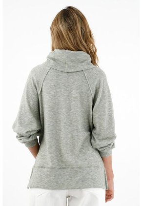 Buzo Verde Cuello Tortuga Para Mujer