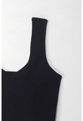 Topmark Camiseta Crop En Rib Negra Para Mujer