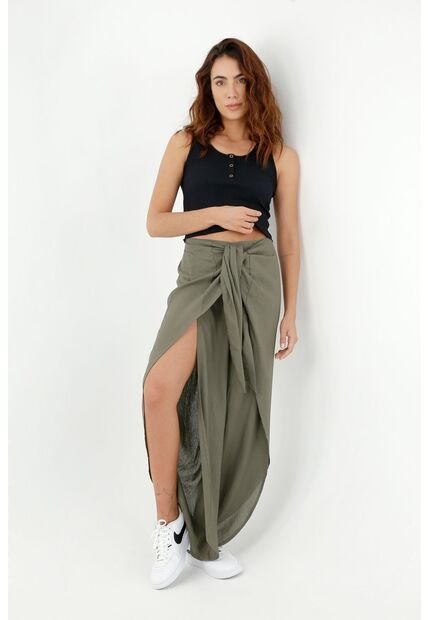 Camiseta De Mujer, Silueta Ajustada Manga Sisa Con Broches, Color Negro