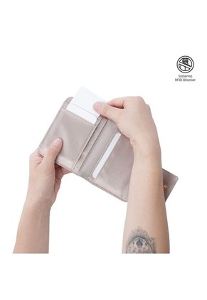 Portadocumentos Bel Con RFID Blocker Beige