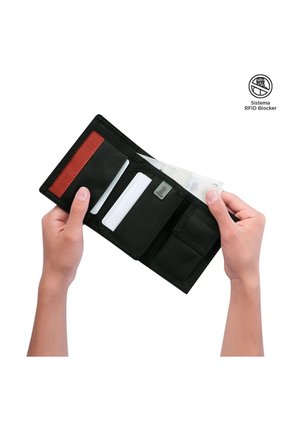 Billetera Quincly Con RFID Negra Mediana