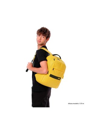 Morral Ejecutivo Porta PC 16" Wivetto 2.0 Amarillo Hombre