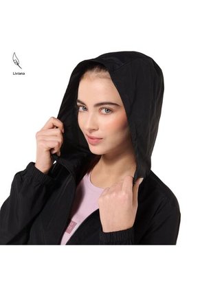 Chaqueta Casual Para Mujer Kadup Liviana Negra
