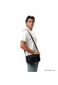Kit X 2 Bolso Para Hombre + Almohada Urban Bird Negro de Totto