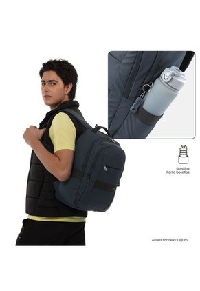 Morral Mochila Para Hombre Porta Pc Azul Wivetto Totto