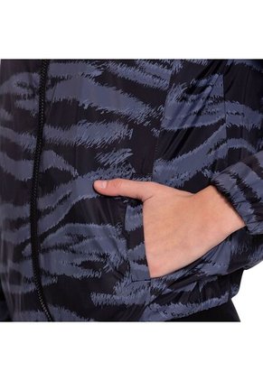 Chaqueta Casual Para Mujer Pray Liviana Negra