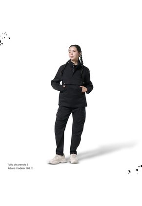 Chaqueta Unisex Trek Negra Tipo Pullover