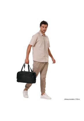 Tula De Viaje Weekender Mediana Color Negra