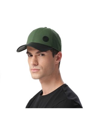 Gorra Beisbolera Hiro Color Negro